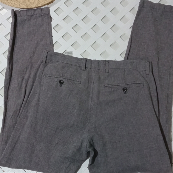 Banana Republic Aiden Fit Gray Pants - Picture 7 of 7